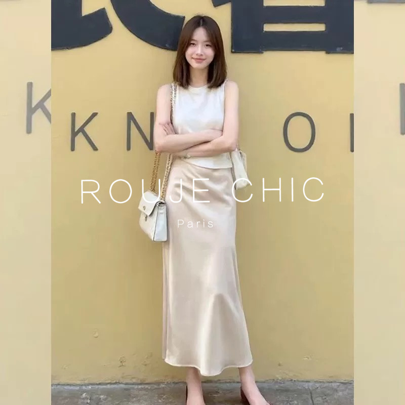 ROUJE CHIC法式气质御姐穿搭白色背心无袖上衣女夏缎面半身裙套装