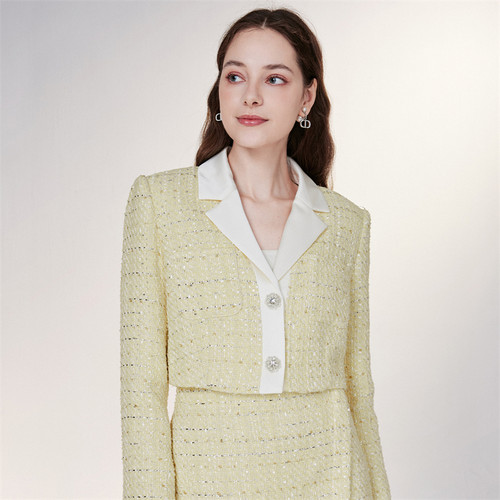 摩登千金精致水晶钻扣小香风外套