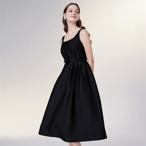 赫本小黑裙背心裙吊带连衣裙