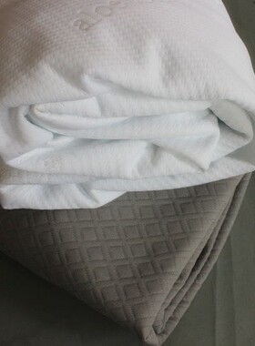 外贸加厚床笠席梦思保护罩厚实夹棉隔寒防尘1.5米1.8米床白色床罩