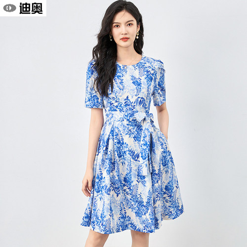 高级感连衣裙名媛A字裙中腰