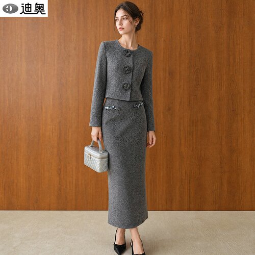 迪奥轻奢优雅高级感两件套装裙女