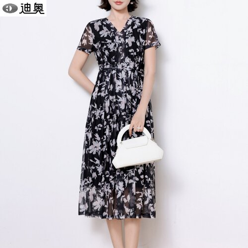 迪奥森系减龄印花连衣裙显瘦裙子