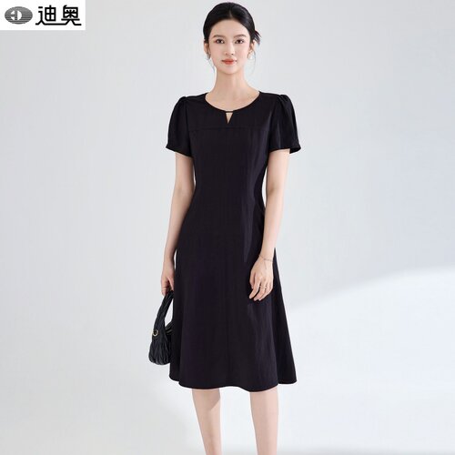 迪奥高级感显瘦连衣裙夏季A字裙