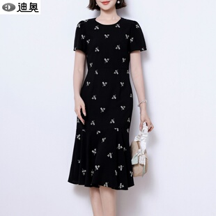 迪奥碎花连衣裙女夏2026新款高级感法式绣花短袖鱼尾裙显瘦中长裙