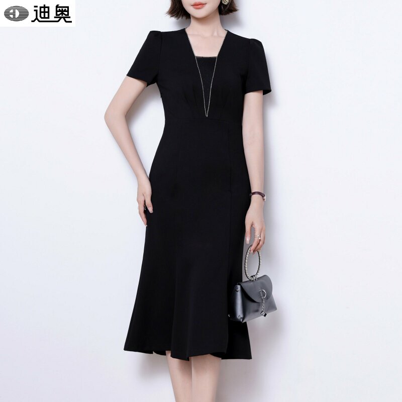 迪奥夏季黑色连衣裙女2026新款法式高级感显瘦小香风短袖中长裙子