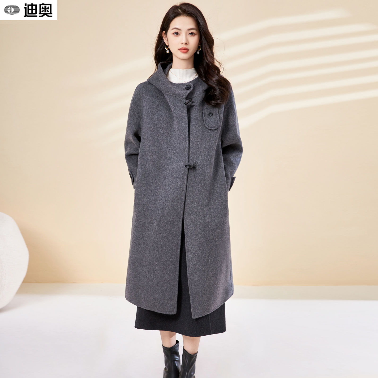 迪奥高级感时尚百搭连帽毛呢外套