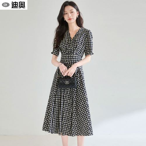 迪奥时尚复古优雅通勤显瘦连衣裙