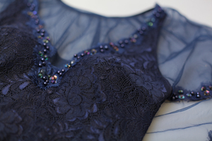 Queen s birthday dinner will show host black long dress