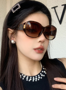 超大框复古时髦豹纹墨镜女高级感