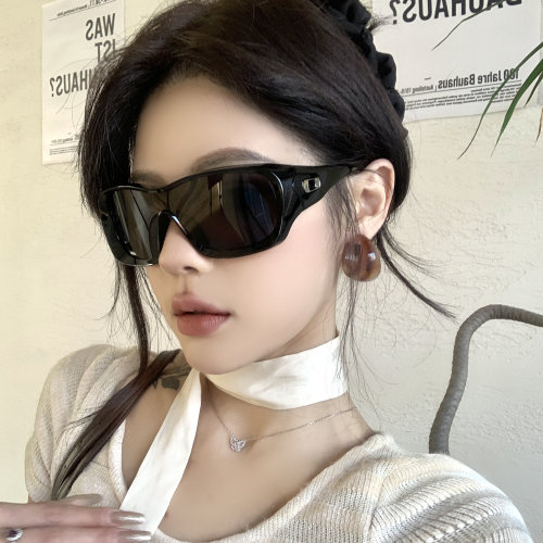 欧美复古大框显瘦防晒墨镜女款潮