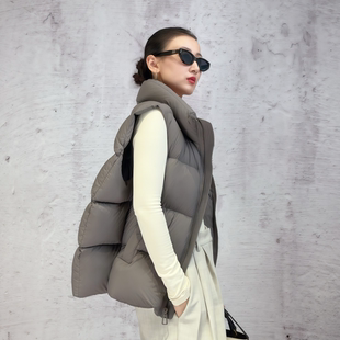 轻暖自由95白鸭绒泡芙马夹休闲韩版立领百搭时髦羽绒服无袖外套女
