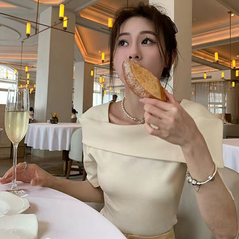 气质减龄一字肩套头针织衫女夏
