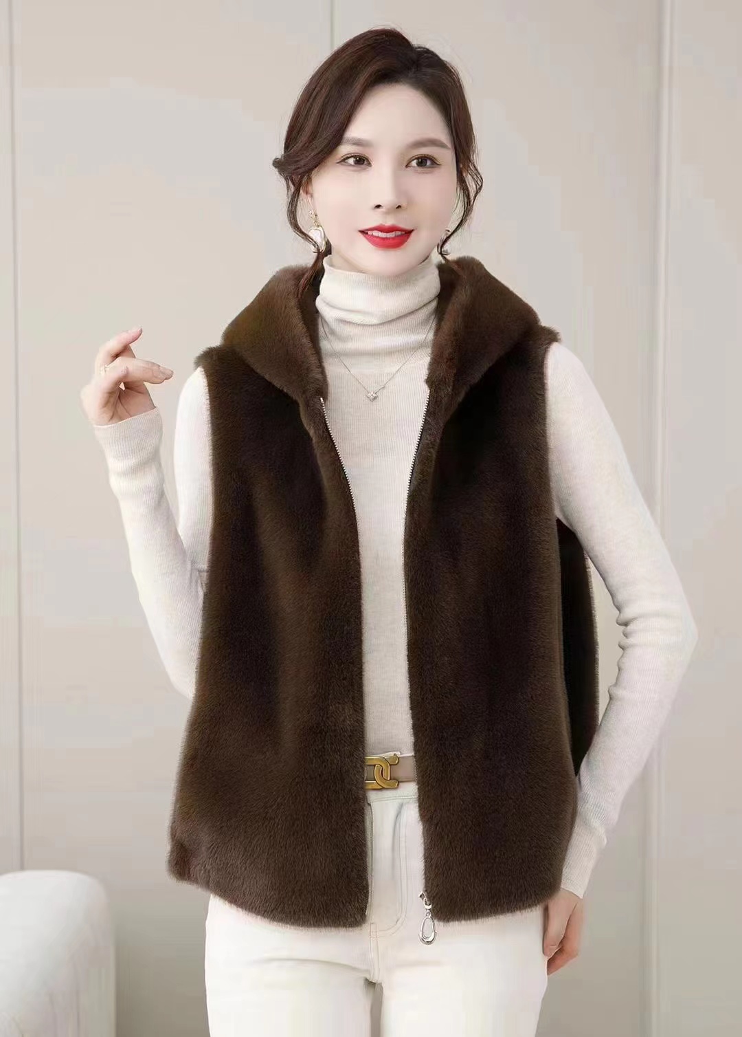 新款秋冬皮草马甲女环保水貂毛连帽外套皮毛一体韩版坎肩洋气背心