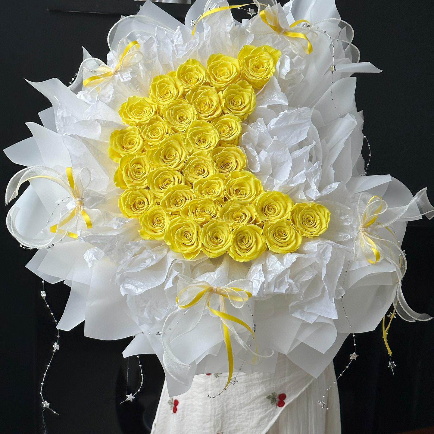 情人节七夕玫瑰花束无锡鲜花同城速递花店送花上门生日礼物月亮花