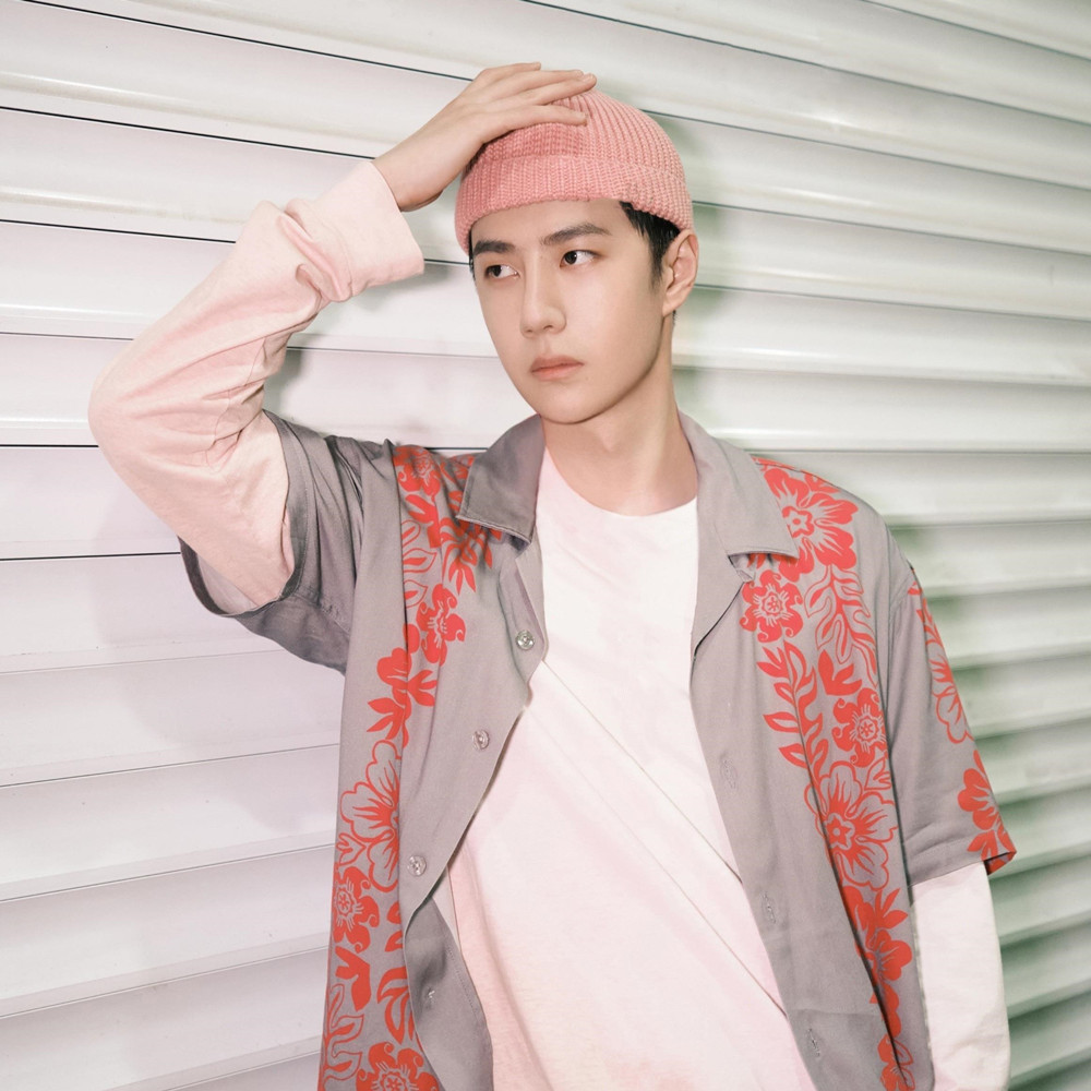 这就是街舞王一博同款帽子粉色帽