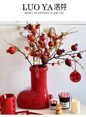 红鞋子陶瓷花瓶客厅家居电视柜创意摆件高颜值轻奢花器干花插