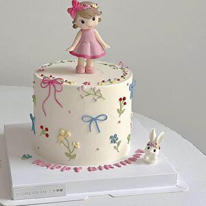 小公主生日快乐粉裙女孩蝴蝶结插件仙女甜品烘焙派对蛋糕招手摆件