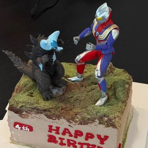 网红恐龙超人打怪兽男孩儿童生日派对烘焙装扮蛋糕装饰摆件