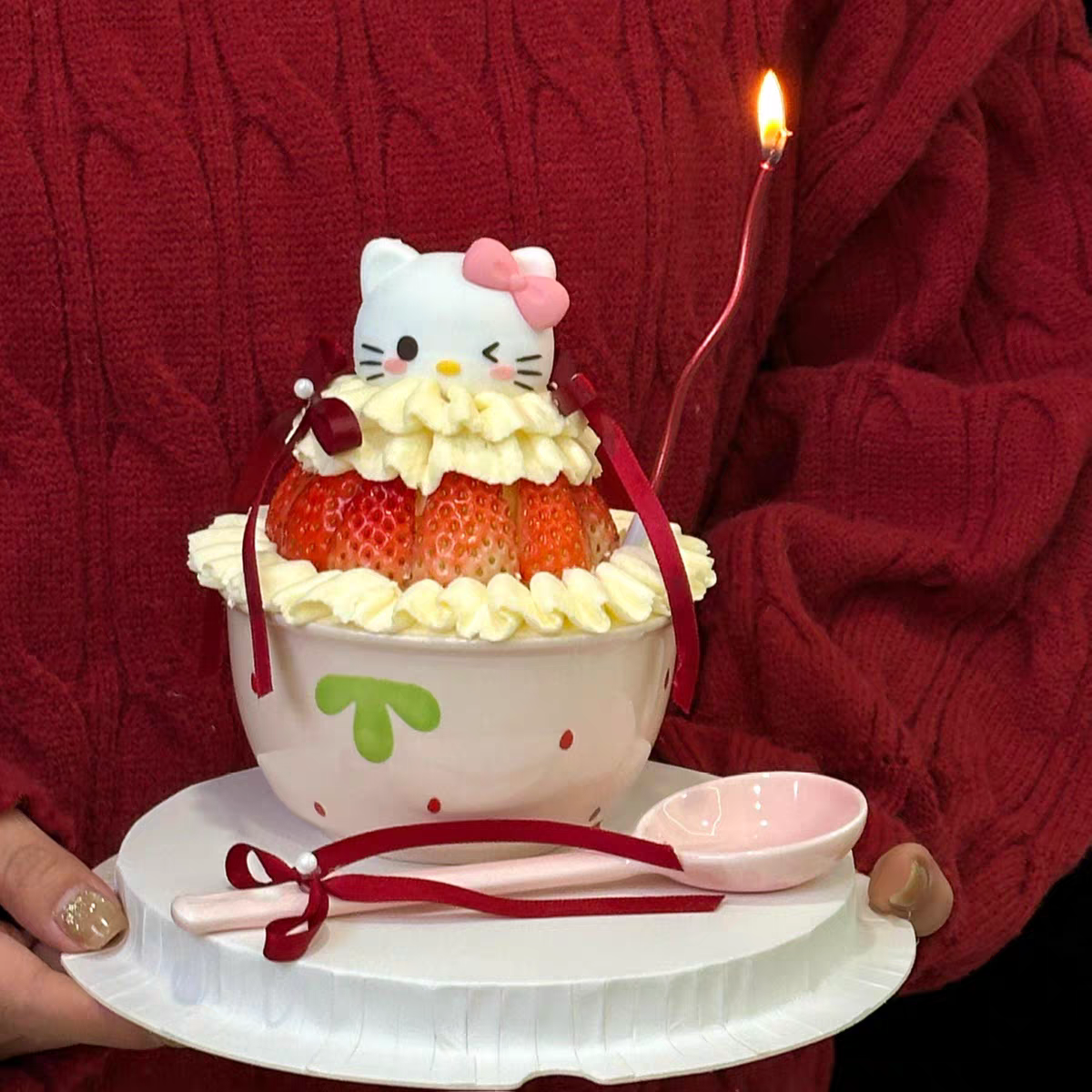 2026圣诞节helloKitty奶油碗草莓碗kt猫抱抱碗陶瓷碗新年蛋糕装饰