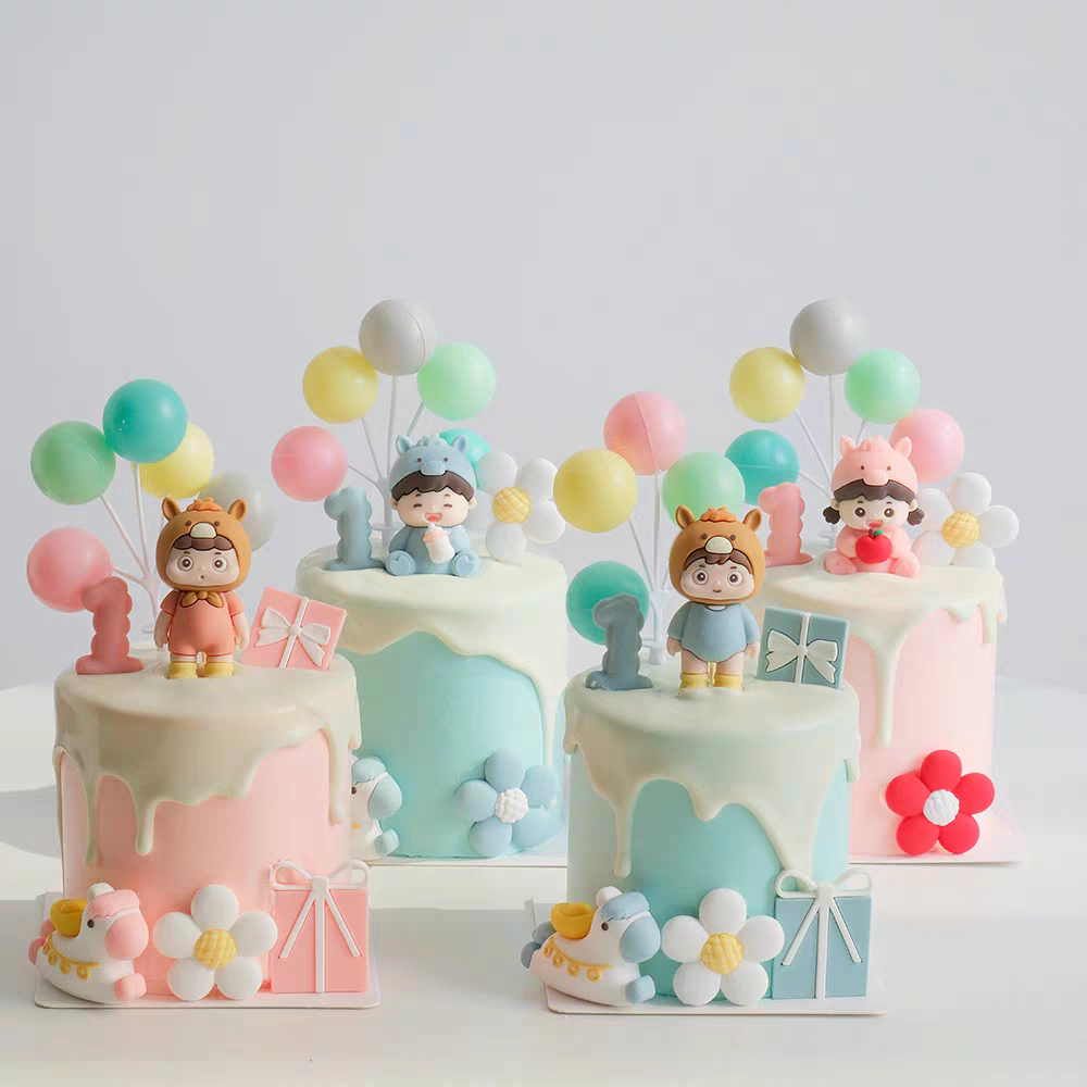 2026卡通网红马宝宝软胶礼物盒木马男女宝宝满月装扮蛋糕装饰摆件
