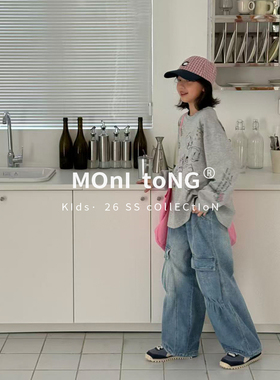 MONI 定位印花花灰色T恤/立体抽皱水洗感牛仔裤