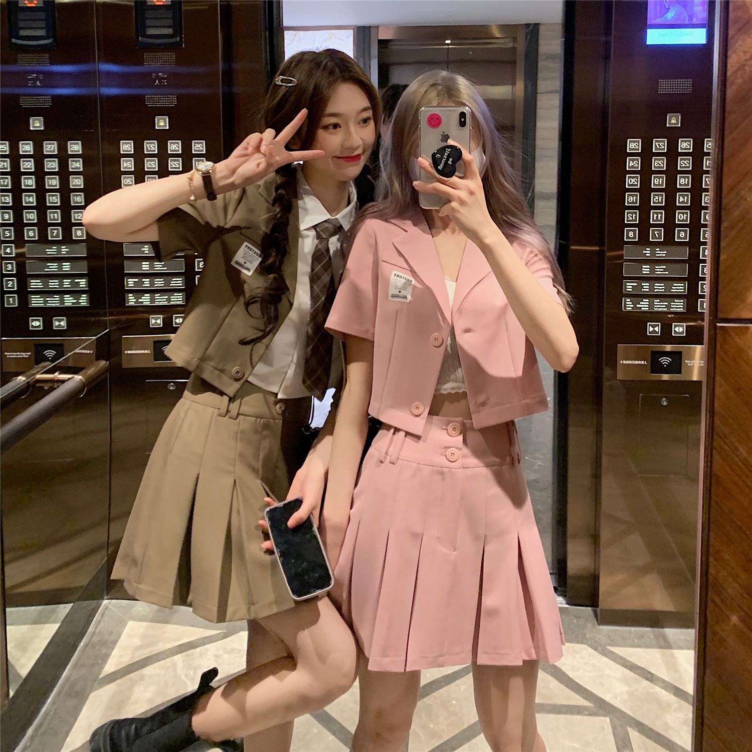 Real price ~ summer new women's Tuanfeng short sleeve suit jacket pleated skirt fashion suit