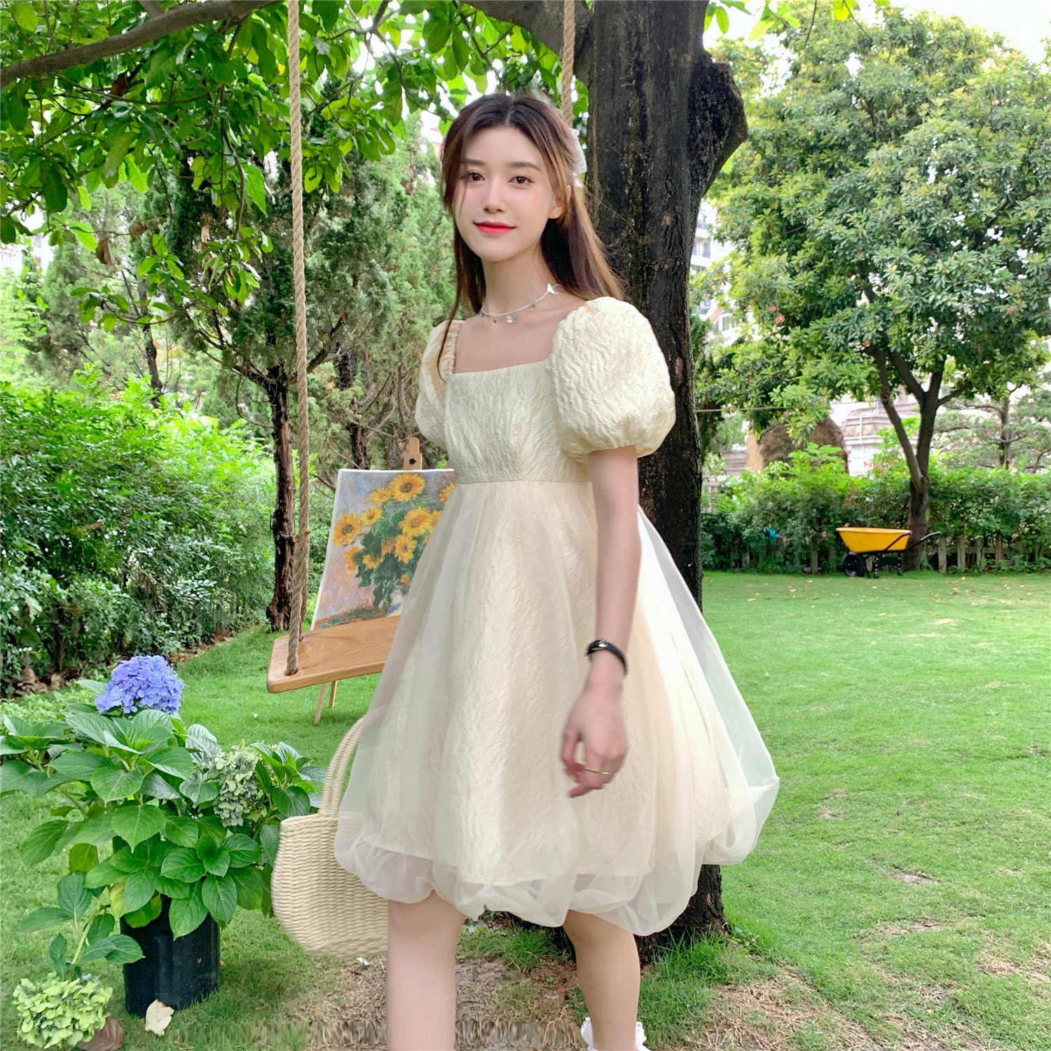 Real price ~ design feeling square neck bubble sleeve waist slim dress women's Organza princess skirt