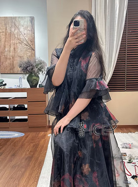 艾翕甄选夏季新款气质宽松印花t恤中年女性薄纱拼接好看流行上衣