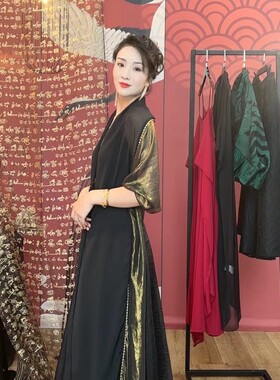 人弗缘甄选【流金岁月】黑金拼色轻奢优雅气质披肩W22200