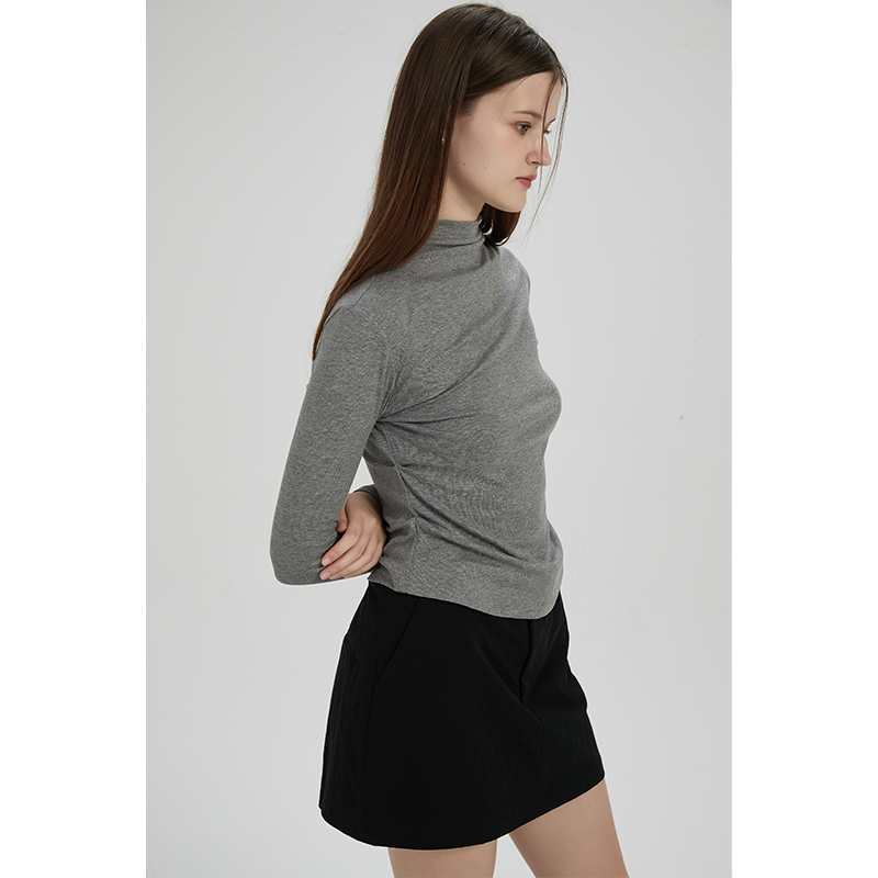 春也白 法式半高领收腰打底衫修身长袖T恤女25春新款内搭叠穿上衣