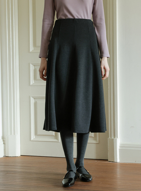 春也白 优雅垂感醋酸羊毛毛呢半身裙A字裙伞裙女秋冬复古鱼尾长裙