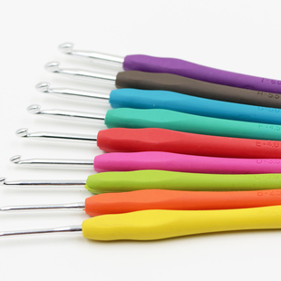 单头糖果色彩色有柄钩针毛线钩针氧化铝钩针 软柄钩针编织工具套装