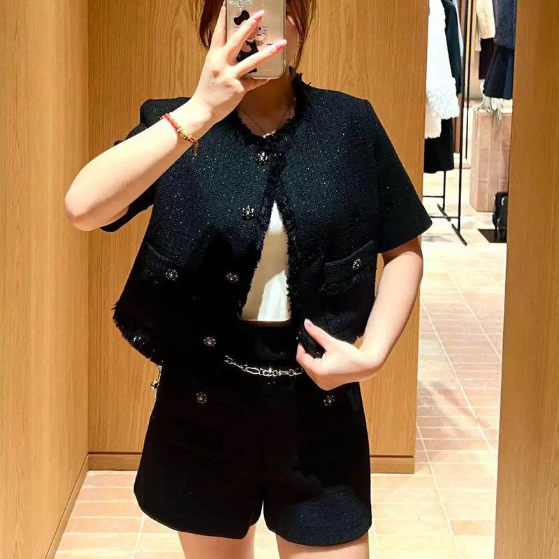 法单M家 2026早春名媛小香风毛毛饰边镶钻花扣呢短外套短裤女套装,女装/女士精品,常规大码外套,淘宝优惠券,粉丝福利购,淘宝优惠卷