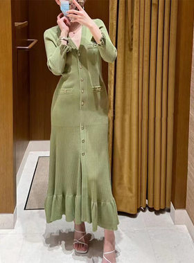 法单S家 2023春夏法式名媛绿色荷叶边单排扣V领长针织连衣裙长裙