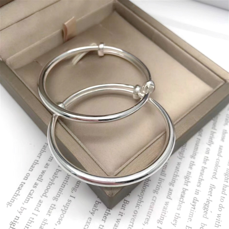 香港正生纯银宝宝手镯足银S999网红儿童镯子推拉款送满月抖音同款