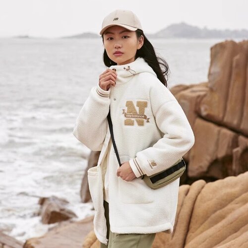 New BalanceNB女款复古运动休闲潮流连帽外套AWJ31351-CIC