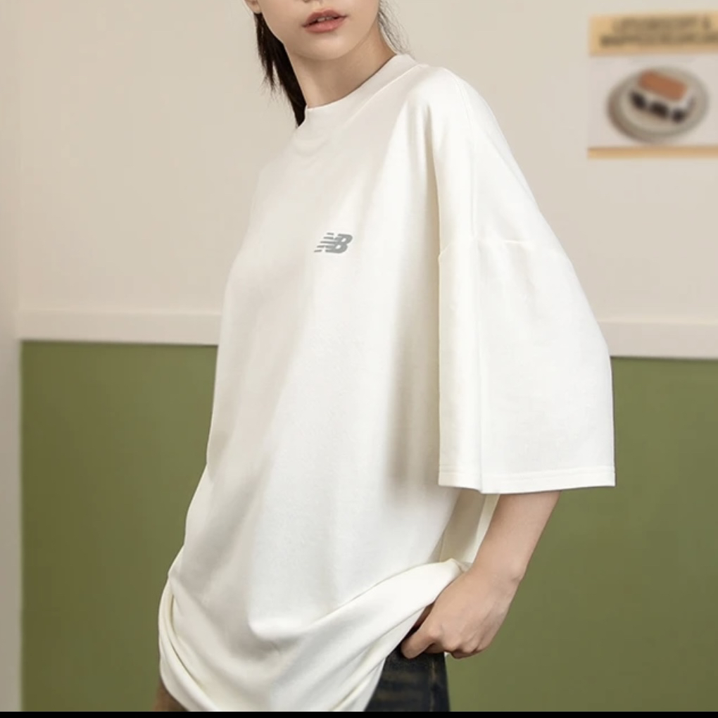 New Balance SS24 字母Logo印花男女圆领短袖T恤NEE24131-WT