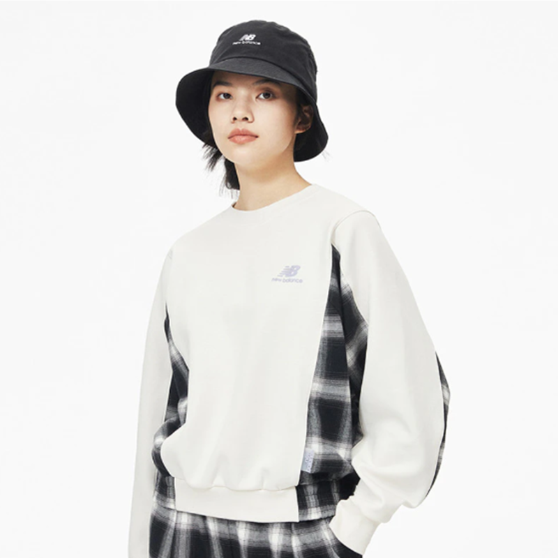 New Balance女装圆领格纹拼接长袖套头衫卫衣AWT13336-IV