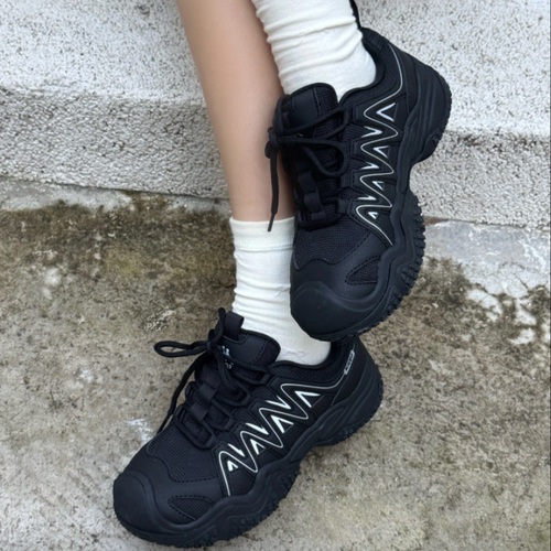 女款潮流百搭网面舒适低帮跑步鞋 K0FY5MC26CZ-990