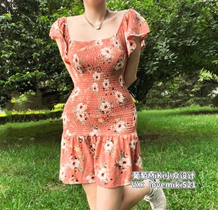 葡萄miki 夏季 美單度假風甜美彈力方領碎花短袖 連衣裙 清倉虧本