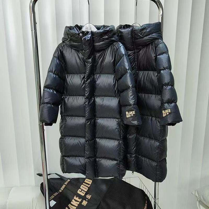 特价儿童羽绒服黑色金男女中大童连帽亲子装防寒服加厚保暖外套冬