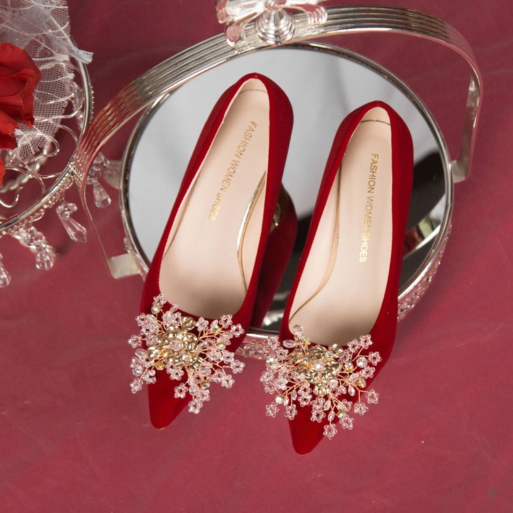 方叔2025冬季新款尖头PU红色细跟2023年秋季橡胶单鞋高跟(