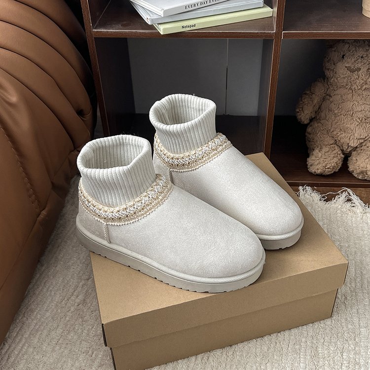 2025秋季新款圆头黄棕色2025年冬季套筒雪地靴中跟(3-