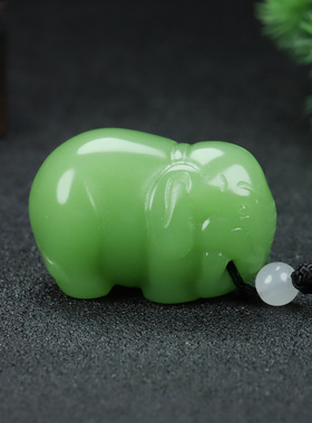 新疆和田玉大象手把件晴水太平有象把玩件原石可爱象把玩件挂件