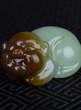 新疆和田玉且末料糖白金猪发财猪