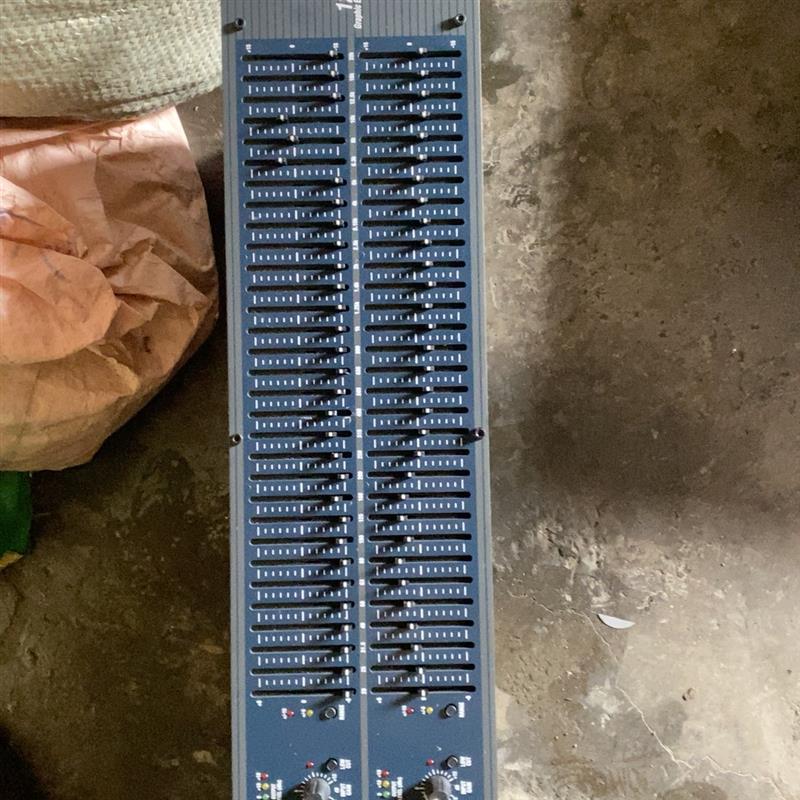 原装 dbx 1231  双31段，均衡器 原装正品，全好。-议价