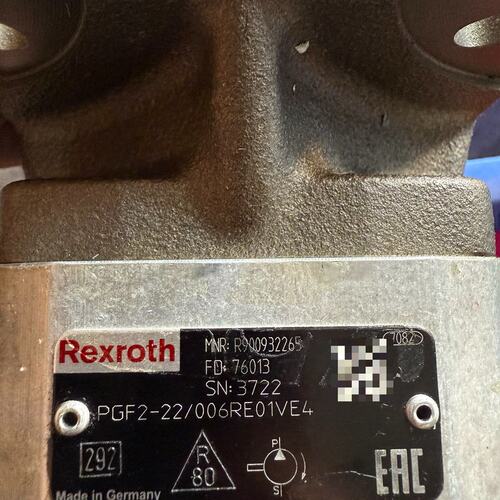 议价Rexroth PGF2-22006RE01VE4液压泵可维修