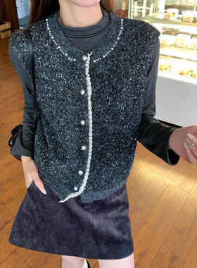 2025超火新款亮丝灰色针织女士马甲女时髦洋气叠穿小个子上衣CC