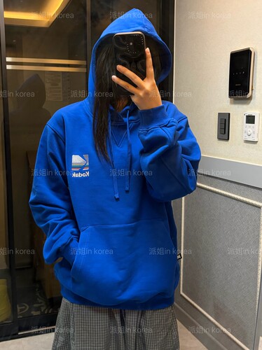 派姐in korea 柯达KODAK经典纯色连帽长袖卫衣男女K6323LHDP1